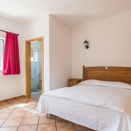 Aldeia Do Poeta - Carvoeiro Rural Luxury Villas 外观 照片